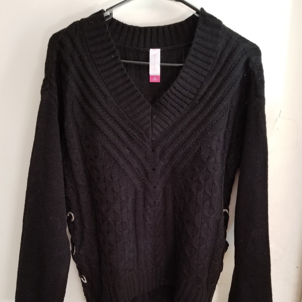V-neck sweater